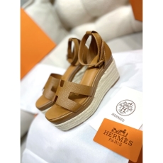 Hermes Sandals